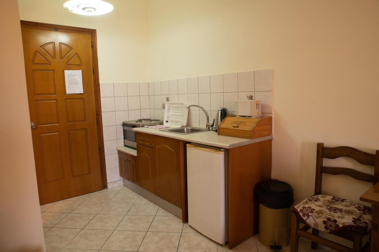 Kapetanios Apartments 에이지오스스테파노스 외부 사진