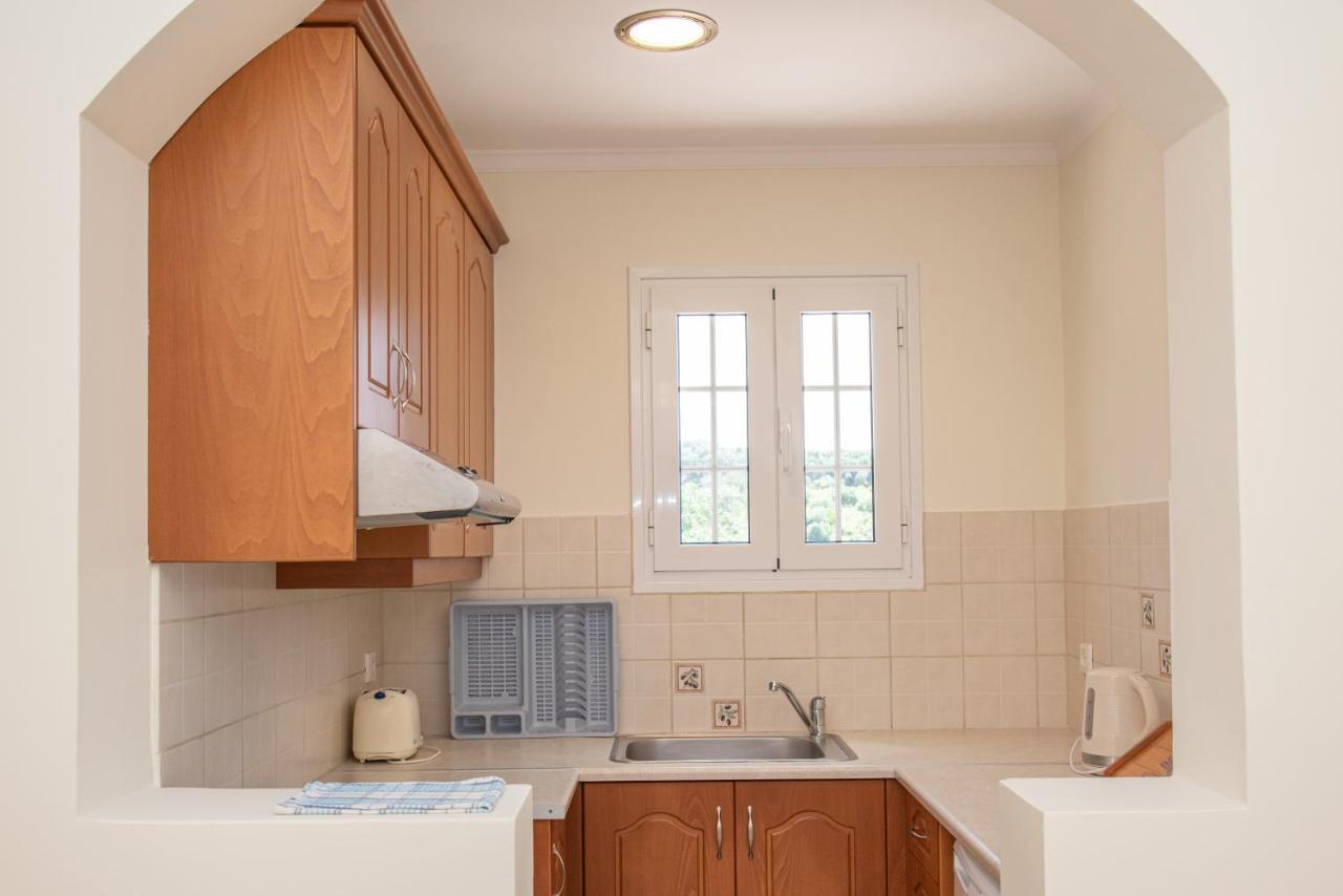 Kapetanios Apartments 에이지오스스테파노스 외부 사진