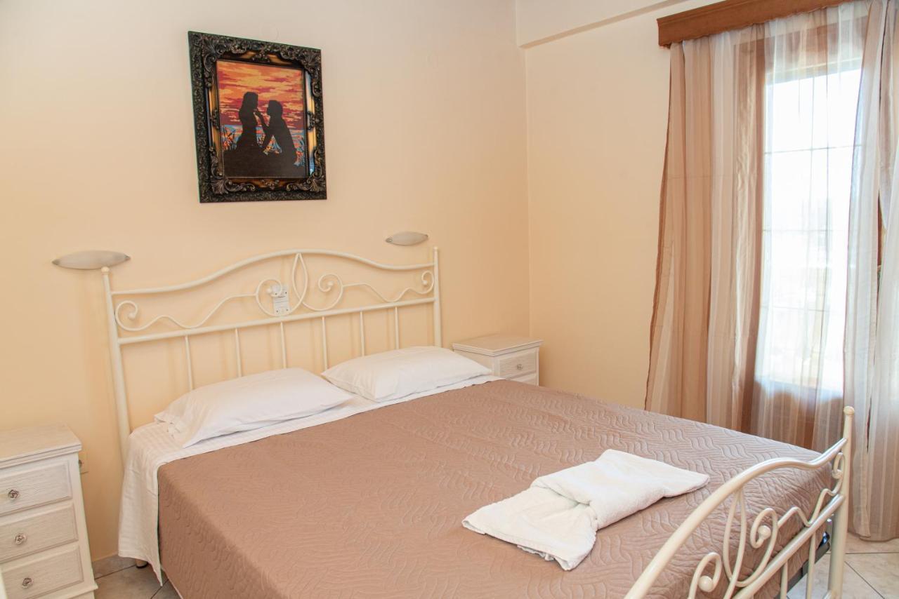 Kapetanios Apartments 에이지오스스테파노스 외부 사진